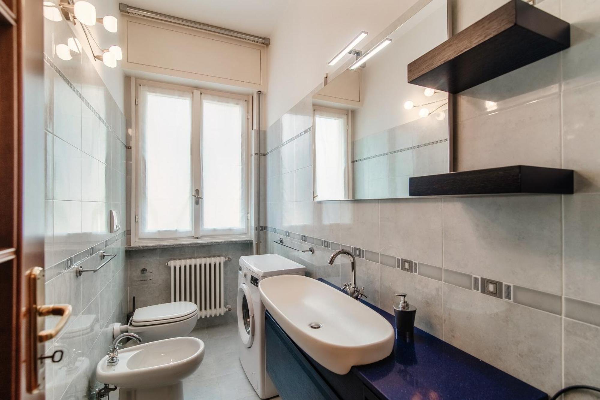 Vista Lario Apartment - Aqua Apartments เชอร์นอบบิโอ ภายนอก รูปภาพ
