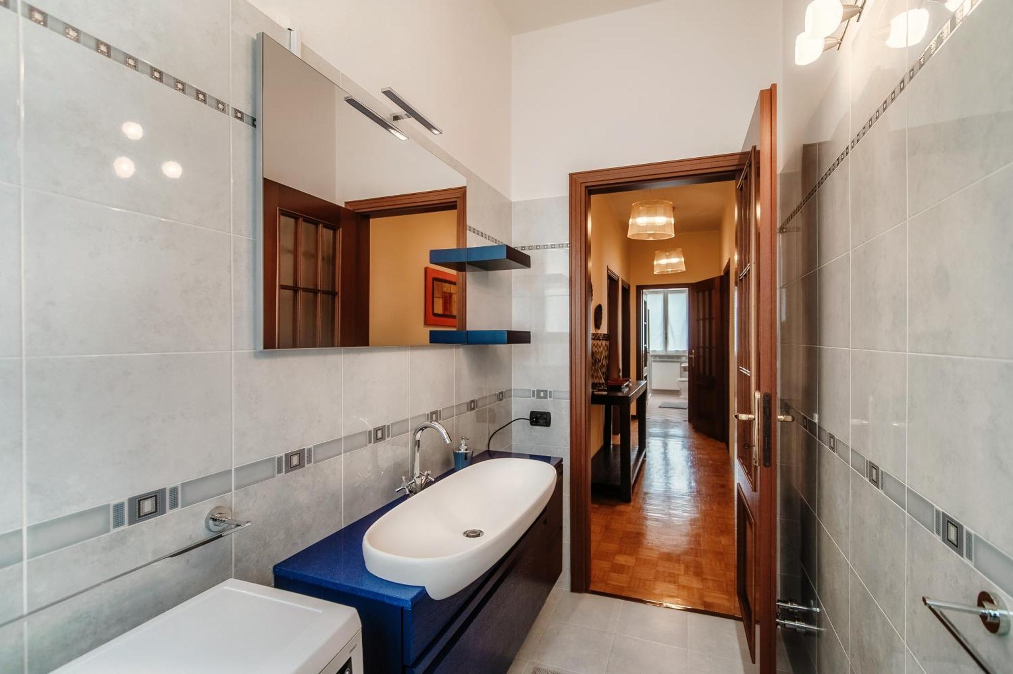 Vista Lario Apartment - Aqua Apartments เชอร์นอบบิโอ ภายนอก รูปภาพ