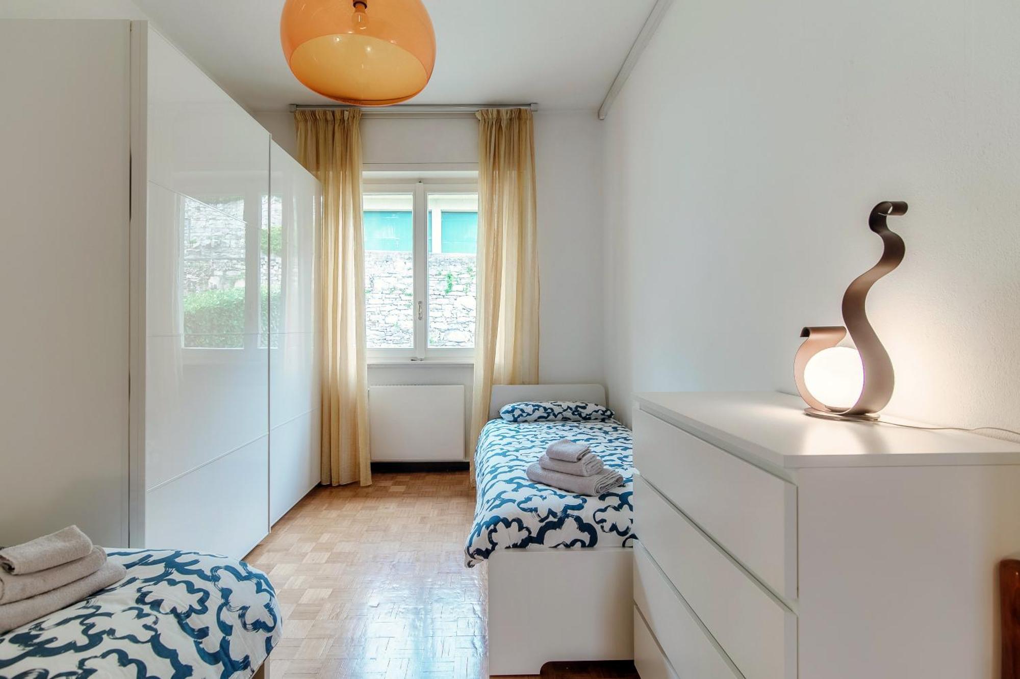 Vista Lario Apartment - Aqua Apartments เชอร์นอบบิโอ ภายนอก รูปภาพ