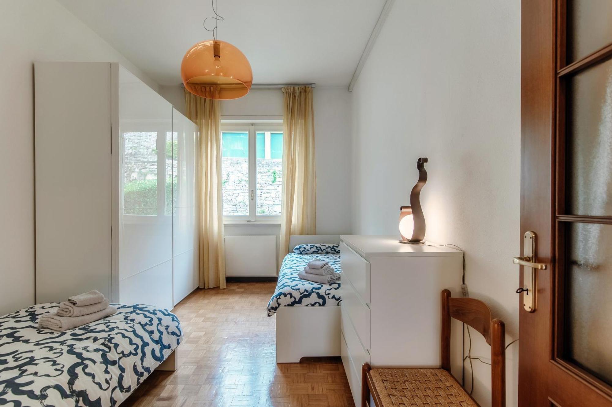 Vista Lario Apartment - Aqua Apartments เชอร์นอบบิโอ ภายนอก รูปภาพ